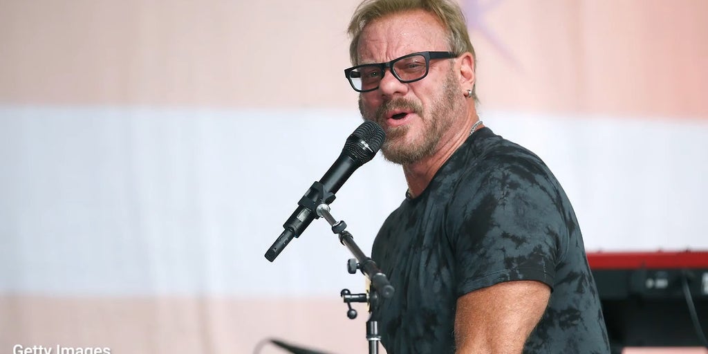 Phil Vassar embraces every music moment since his medical emergency