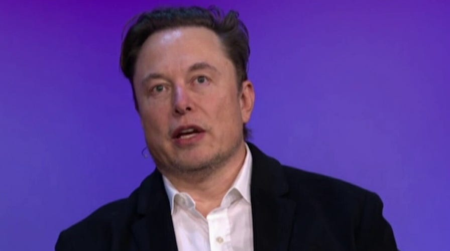 Twitter reviews Elon Musk's $43B takeover bid