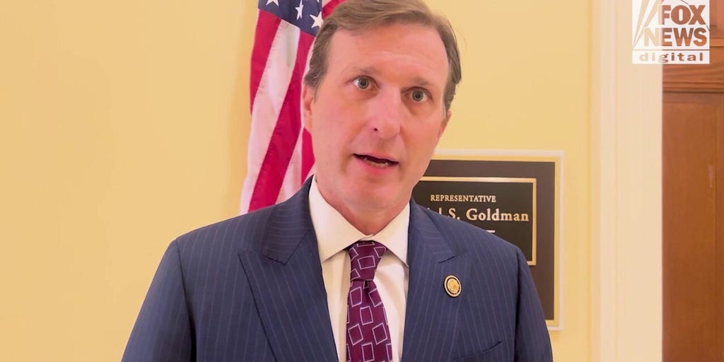 Democrat vows legal fight if Trump bypasses Congress on spending