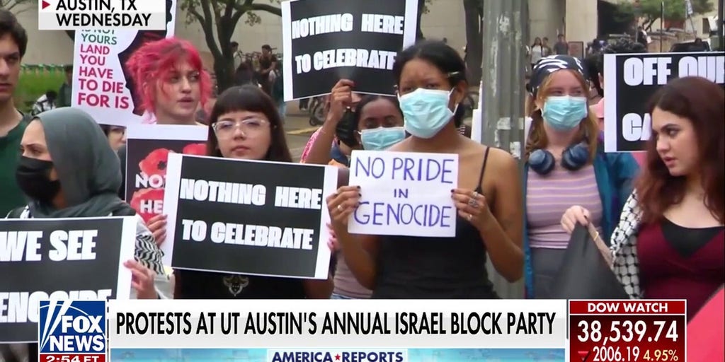 University's Annual Israel Block Party met with protests