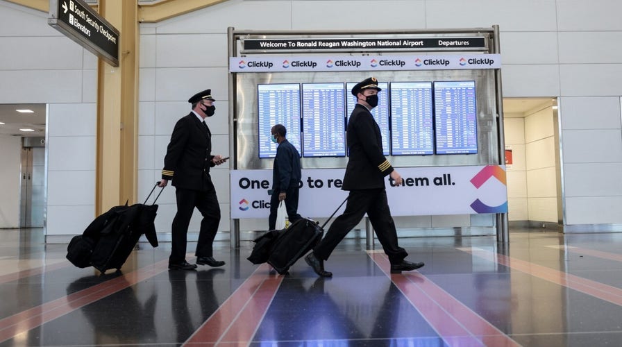 Expect flight delays over Labor Day weekend: Travel expert