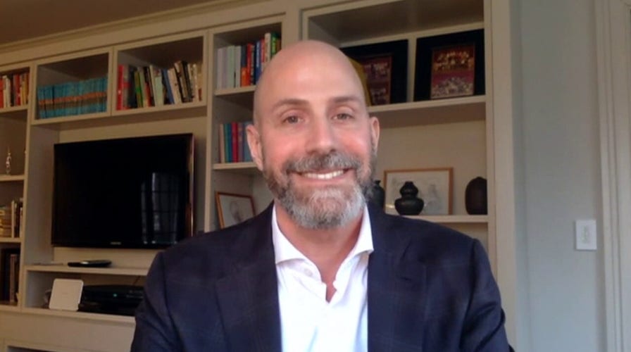 Etsy CEO calls on lawmakers to help independent sellers	