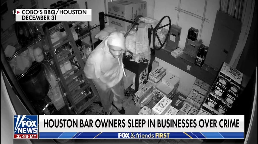 Houston bar owner forced to sleep in restaurant after string of burglaries 