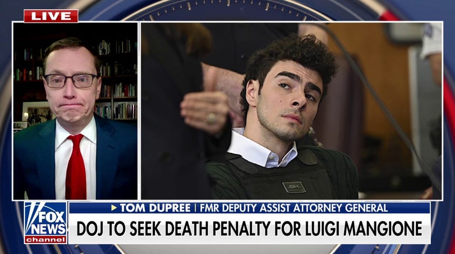 Former deputy assistant attorney general says there is a ‘decent chance’ Luigi Mangione receives death penalty