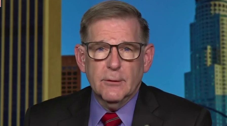 USC professor refuses to take down Blue Lives Matter flag