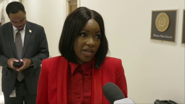 Jasmine Crockett declares 'solidarity' with Biden probe witnesses