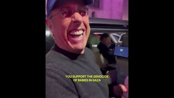 Jerry Seinfeld heckled by anti-Israel protesters