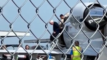 AOC, Bernie Sanders spotted getting off private jet on 'Fight Oligarchy' tour