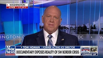 Texas putting in place floating border wall