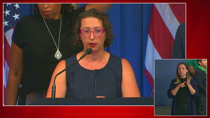 DC councilmember blames Texas, Arizona governors for city's migrant emergency