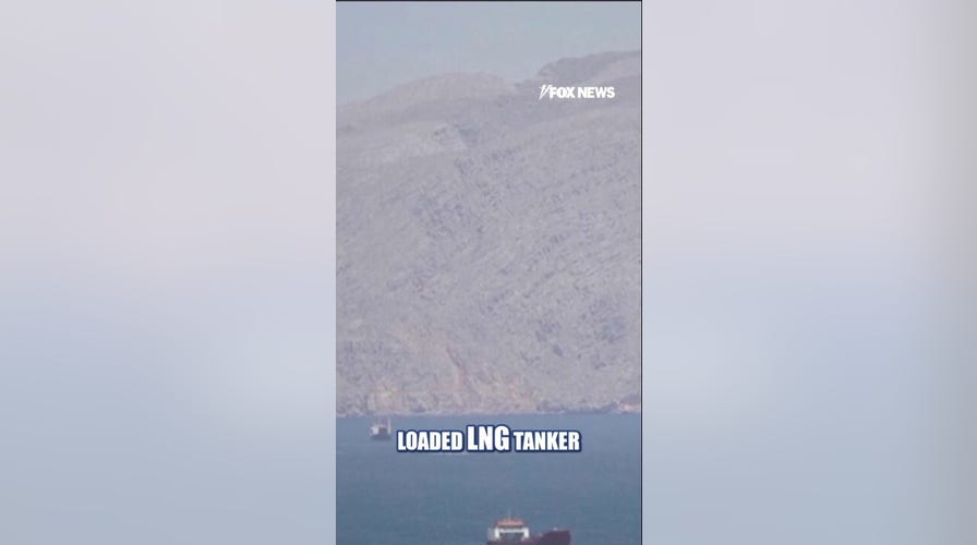 LNG tanker breaks Strait of Hormuz blockade