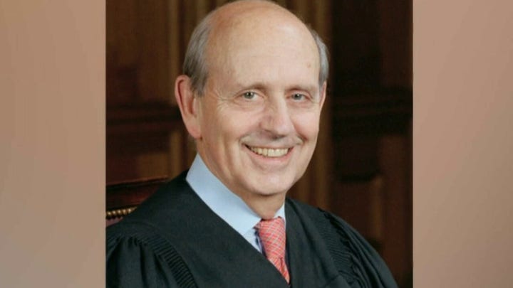 Op-ed calls on Justice Breyer to retire so Biden can choose Supreme Court replacement