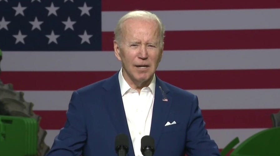 Former Trump econ adviser warns we are already in a recession