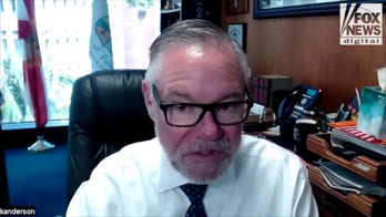 Florida mayor breaks down city's agreement with ICE over deportation efforts 