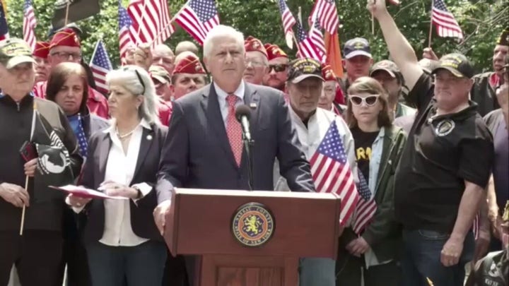 NY Republicans, veterans rally in support of Daniel Penny after Jordan Neely death