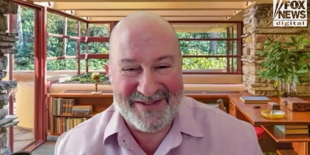 How older adults can protect themselves from digital dangers