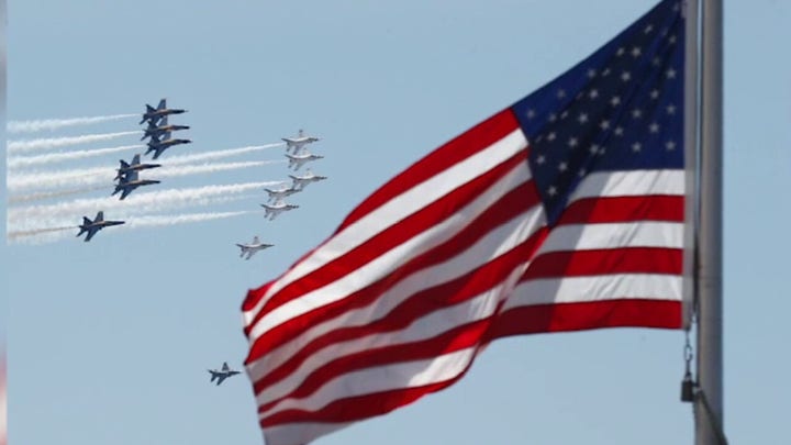 Air Force Thunderbirds, Navy Blue Angels salute frontline workers