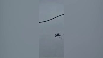 Video shows US military effort to rescue crew of downed F-15E