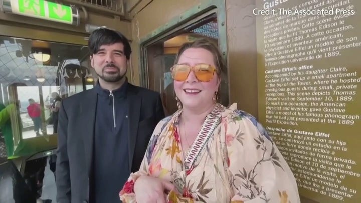 Eiffel Tower shutdown leads to surprise engagement