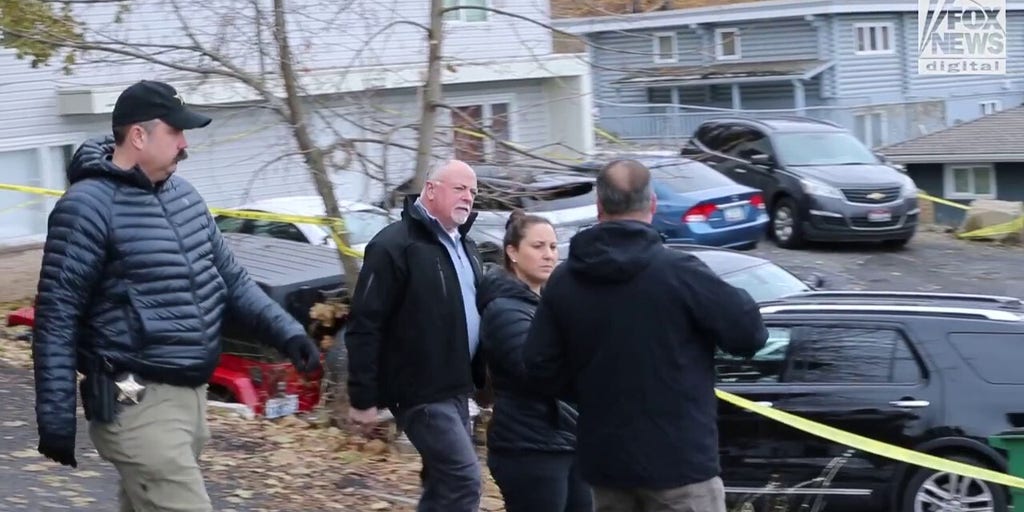 Idaho investigators enter Moscow murders crime scene Fox News Video