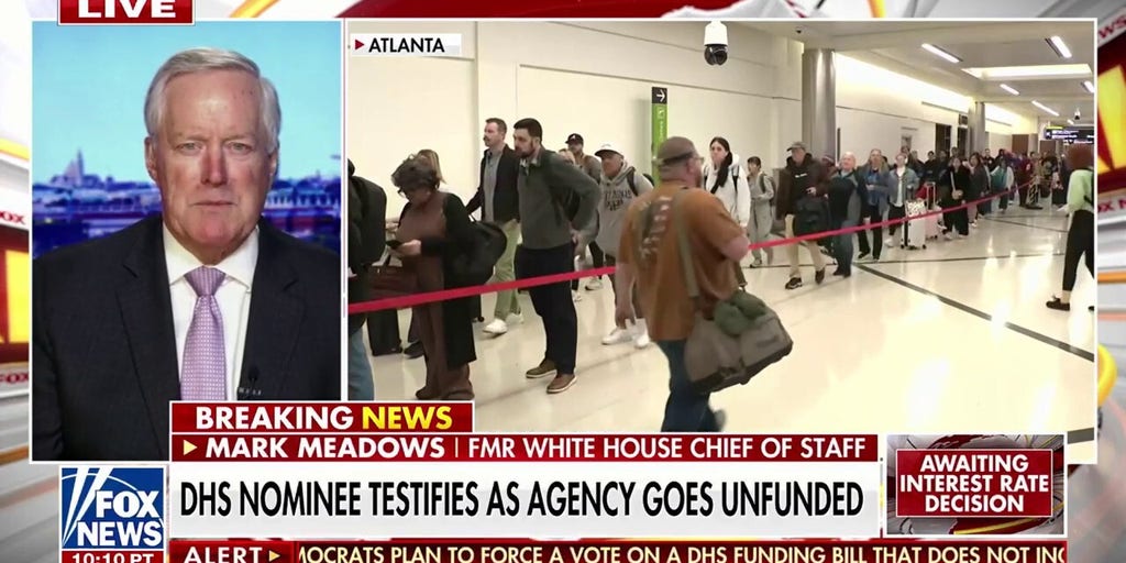 White House weighs body cams, detention oversight concessions to reopen DHS