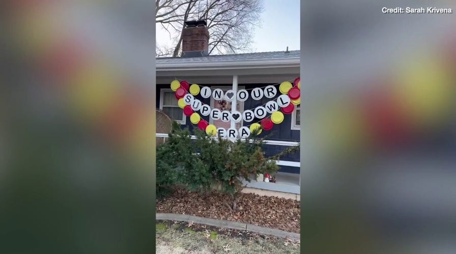 A Kansas City Swifties goes viral for her Taylor-themed Super Bowl decorations