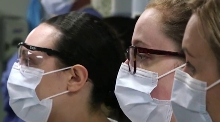 Heath care worker creates 'hope huddles,' WWII vet dances on doorsteps