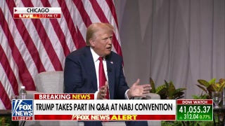 Trump fires off on 'bad equipment' at NABJ - Fox News