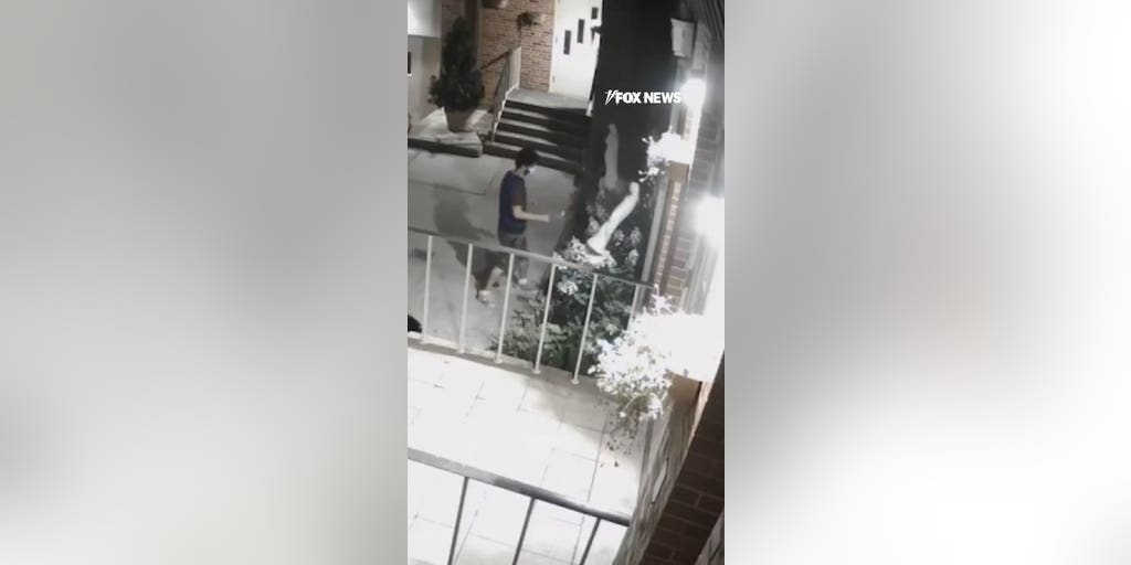 SEE IT: Man SMASHES Virgin Mary statue with hammer