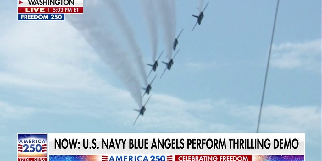 US Navy Blue Angels perform thrilling demo over DC