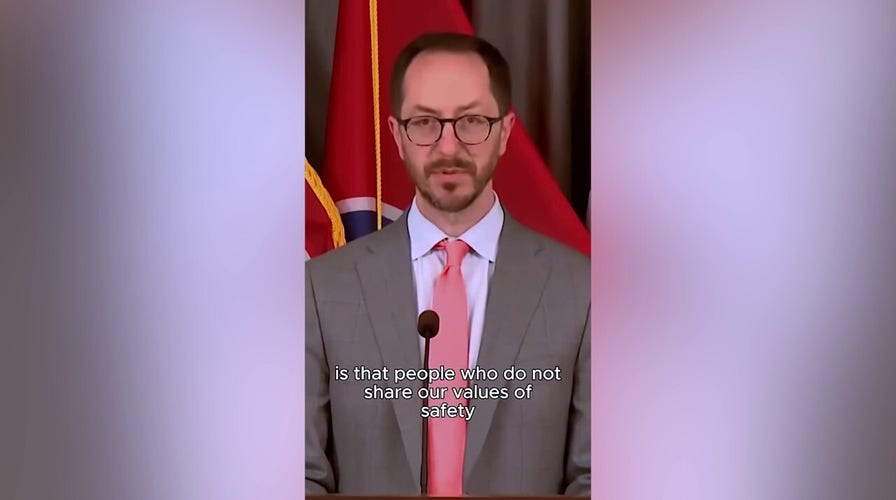 Blue-city mayor gives sober message after successful ICE operation