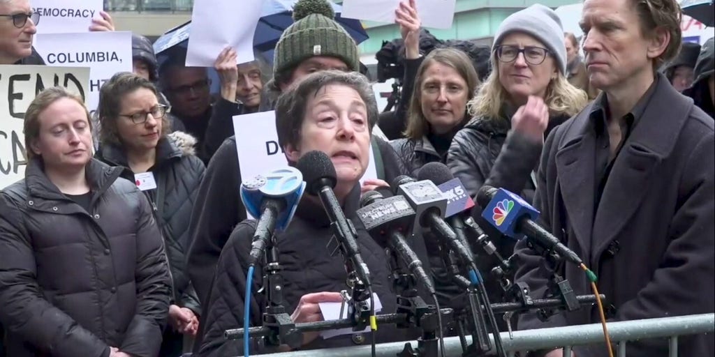 Columbia faculty hold 'emergency vigil' outside gates to protest recent policy changes