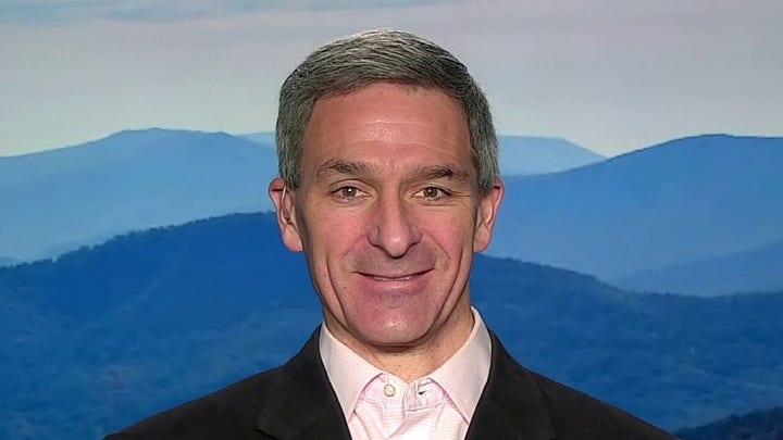 Ken Cuccinelli on Greyhound to stop allowing immigration checks on buses without warrant