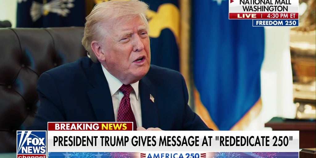 Trump reads Bible verse for ‘Rededicate 250’ event