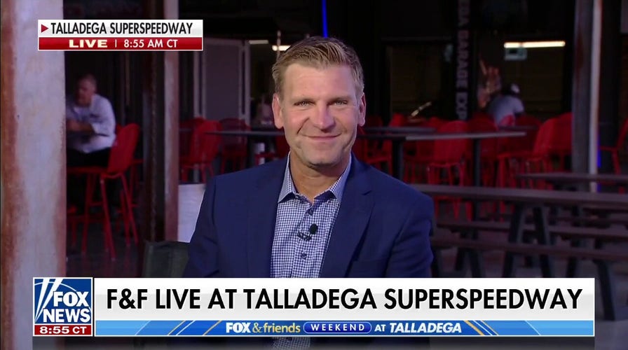 Clint Bowyer shares his predictions for Talladega