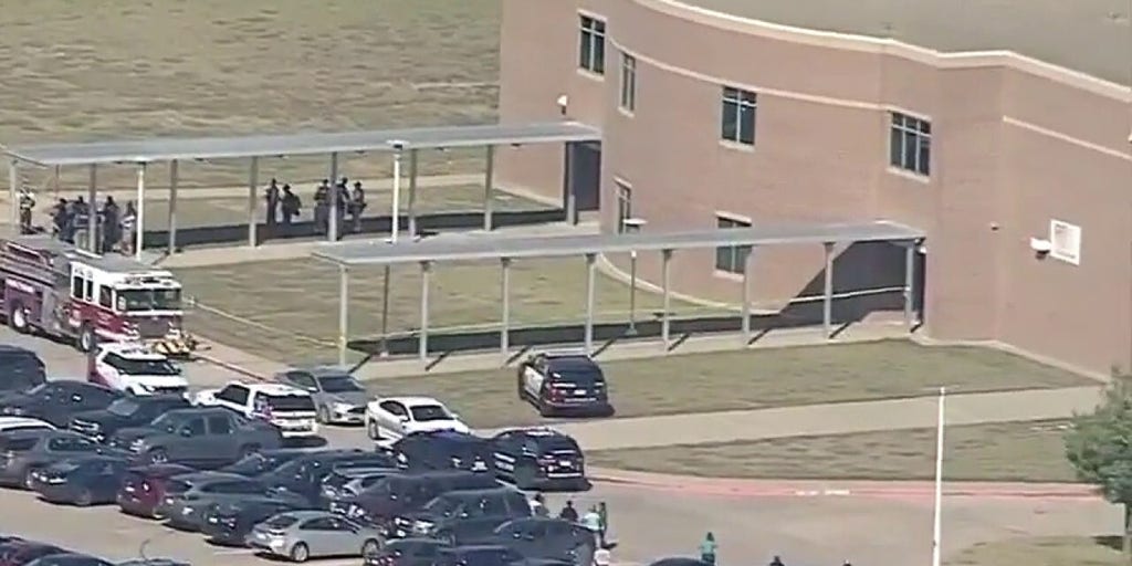 Massive police response to Texas high school shooting Fox News Video