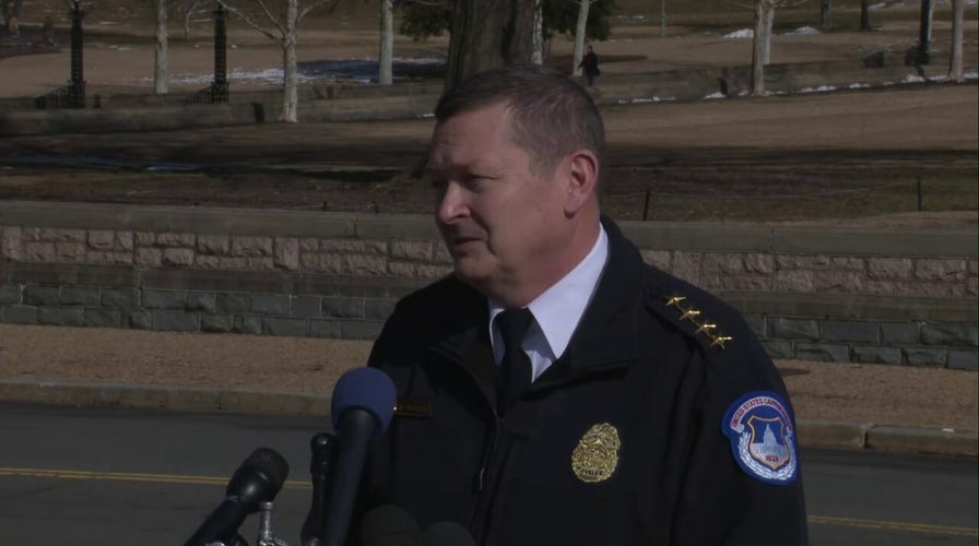 US Capitol Police halt equipped fishy moving toward Capitol building