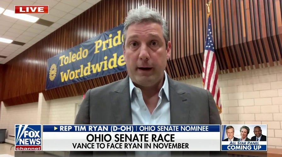 Democratic senator calls for America to unite to rebuild middle class, beat China