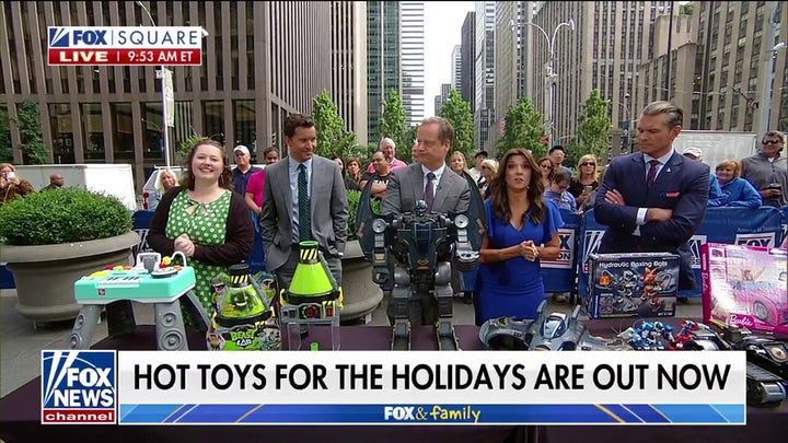 'Toy Insider' reveals the hottest toys for this year's holiday season