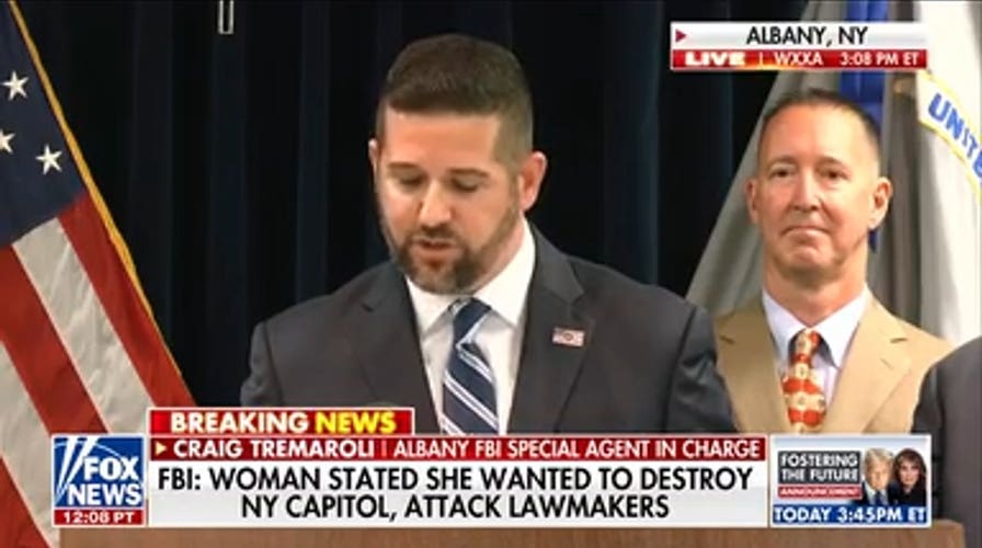 Feds detail woman's alleged plot to bomb the New York State Capitol