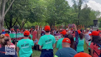 Hundreds rally to demand a pathway to citizenship for undocumented immigrants