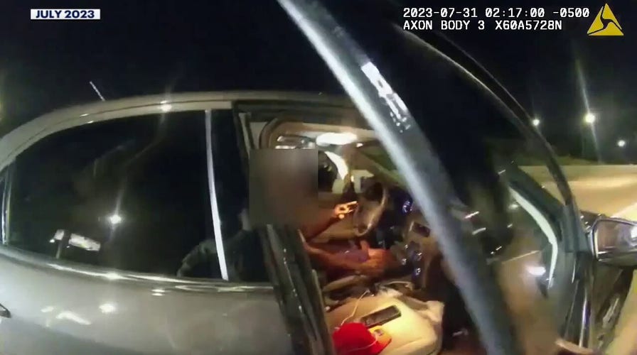 Prosecutors dismiss charges against Minnesota trooper who shot motorist Ricky Cobb