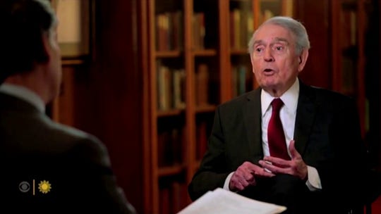 Former CBS anchor Dan Rather returns for an interview, reflects on departure from network