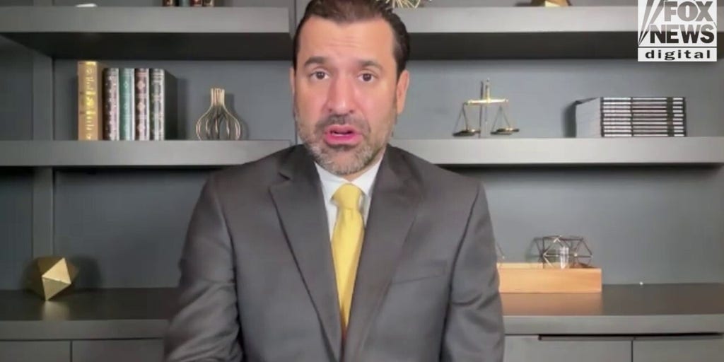 Former federal prosecutor analyzes evidence in Mangione case