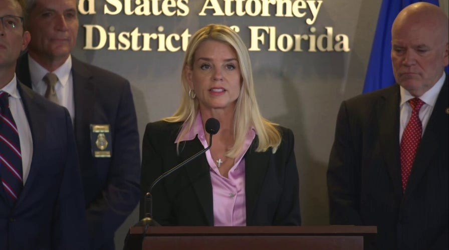 Pam Bondi announces arrest after conservative influencer allegedly threatened with letter