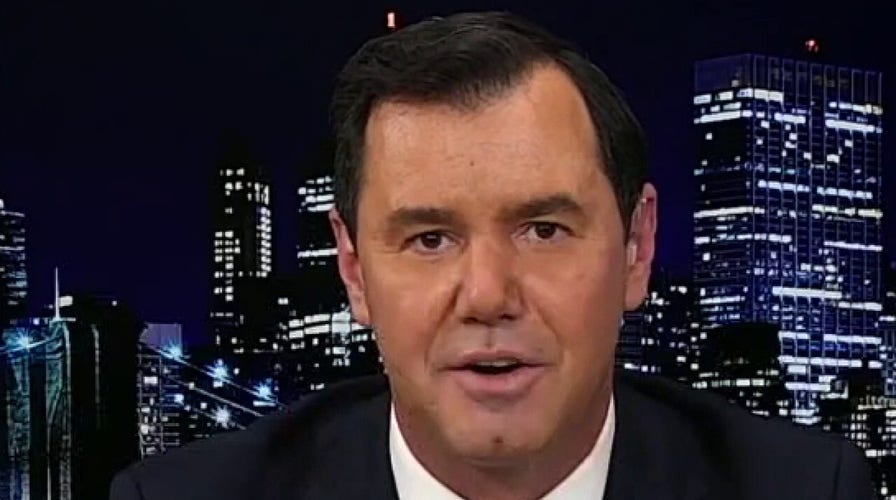 Media offers more contrasting coverage between Biden, Trump