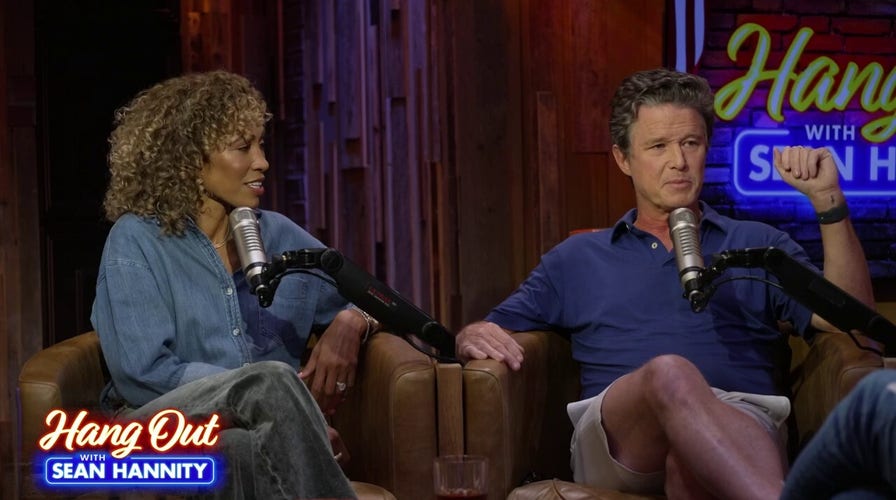 Billy Bush says ABC News had squad  dedicated to derailing Trump successful  2016