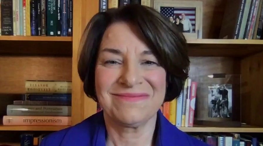 Sen. Klobuchar reacts to President Trump's handling of the COVID-19 health crisis