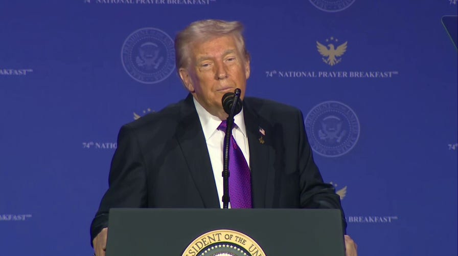 President Trump reiterates he has no intention of firing DHS Secretary Kristi Noem