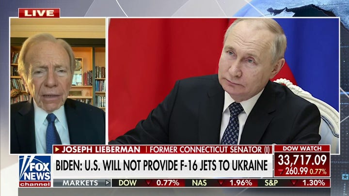 Joe Lieberman: Russians could 'overthrow' Vladimir Putin